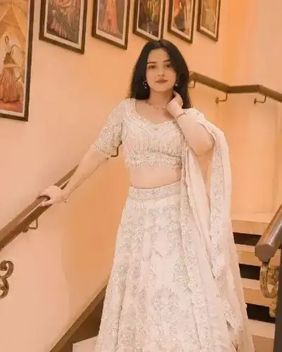 Escort Bichhiya